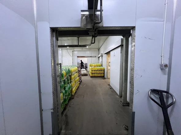 Warehouse & Factory