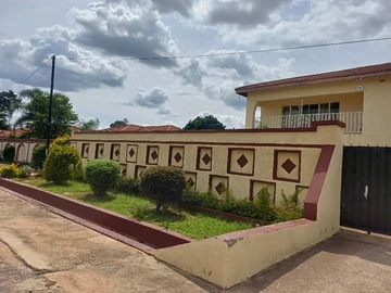 Double Storey  Property Up For Grabs in Zimre Park 