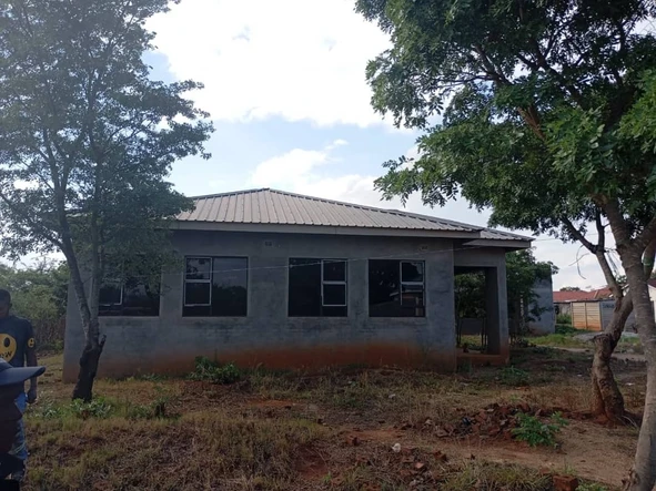 9 Bedroom House