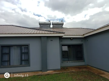 6 Bedroom House