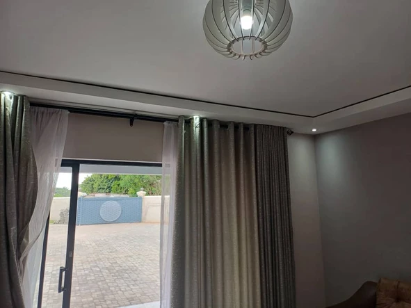 3 Bedroom Flat & Apartment