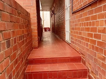 Flat & Apartment