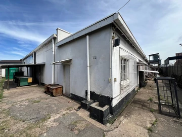 Warehouse & Factory