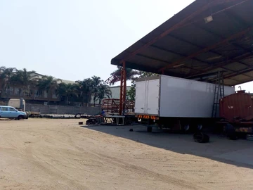 Warehouse & Factory