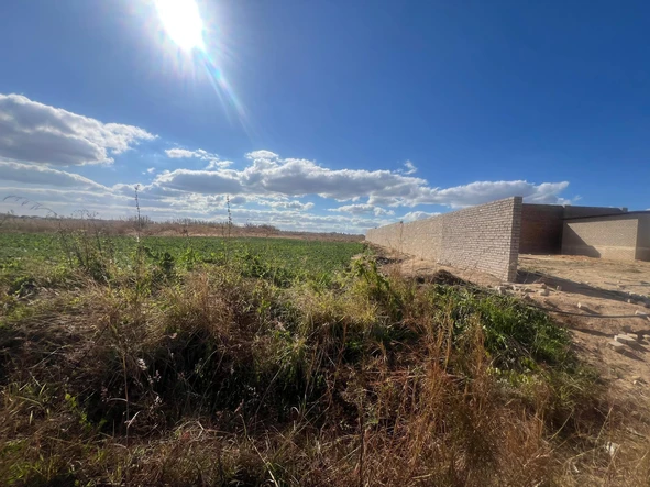 Commercial & Industrial Land
