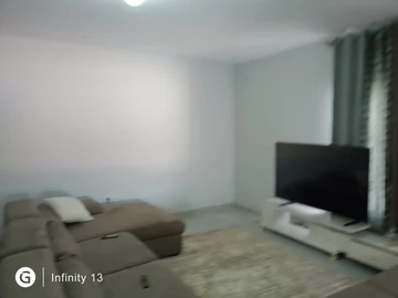 6 Bedroom House