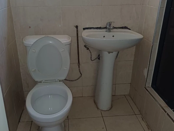 2 Bedroom Flat & Apartment