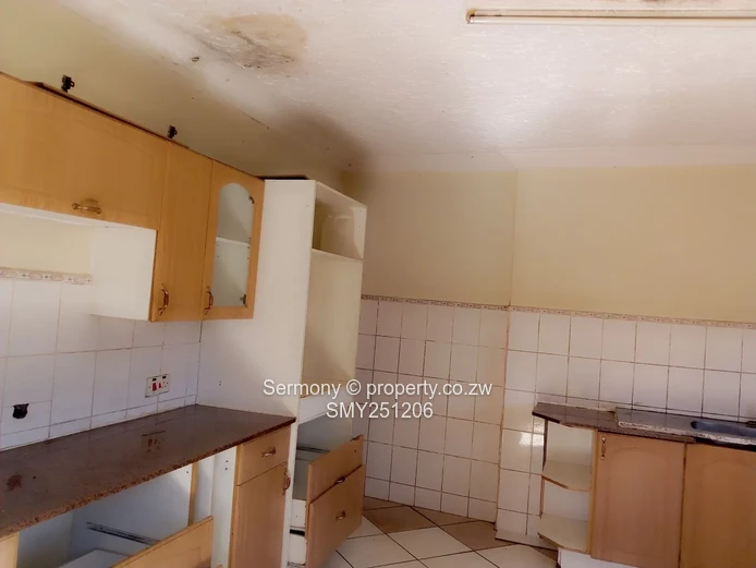 Residential house for rent 