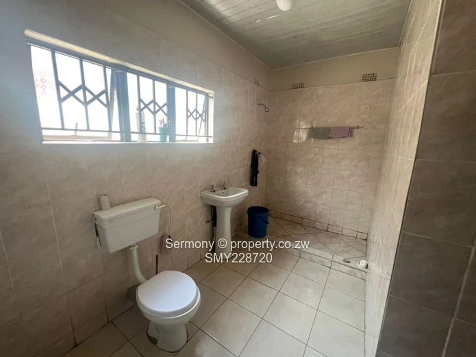 Manyame Park - House To Let