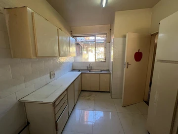2 Bedroom Garden Flat