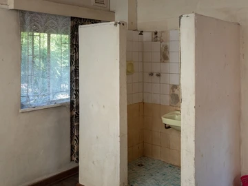 Hotel & Lodge