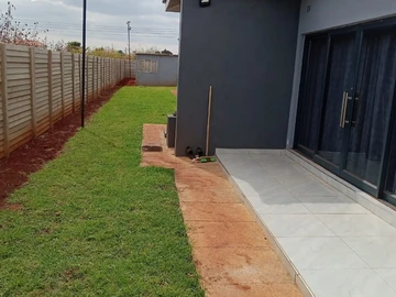 6 Bedroom House
