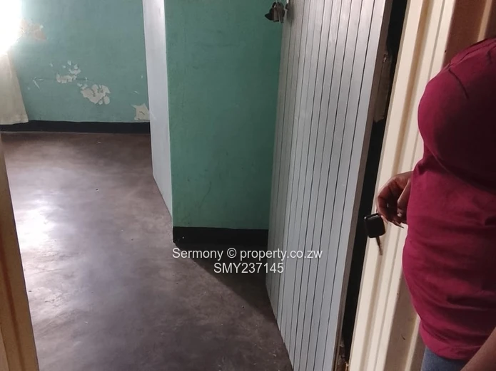 2 bedroomed flat for rent - Willowvale Flats